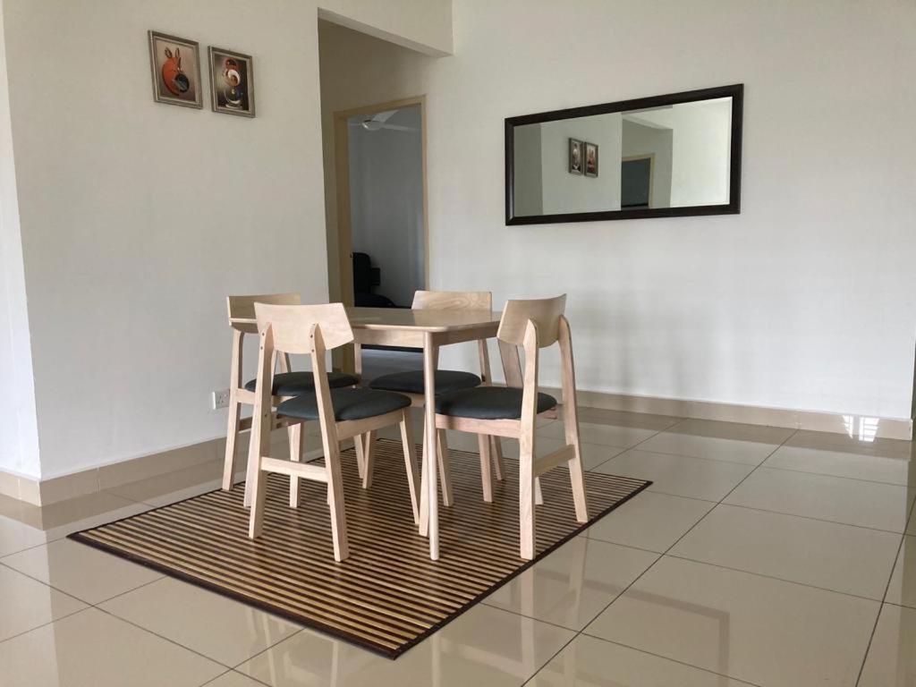 Absyar Homestay Selasih Putrajaya Eksteriør billede